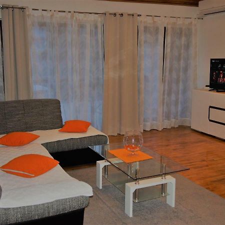 Apartment Slavka Трогір Екстер'єр фото