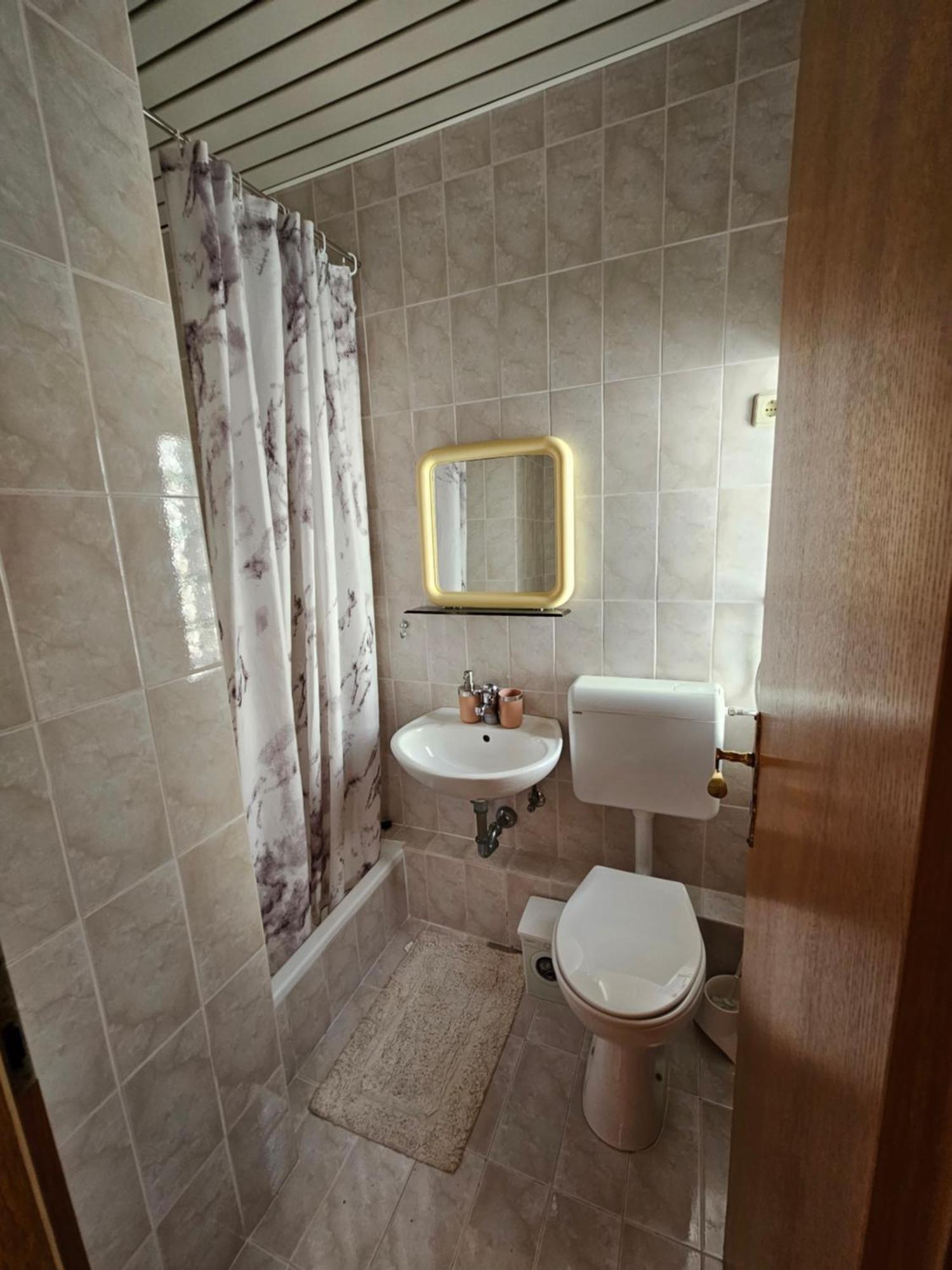 Apartment Slavka Трогір Екстер'єр фото