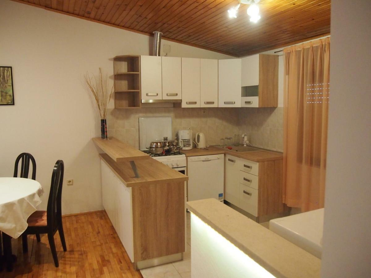 Apartment Slavka Трогір Екстер'єр фото